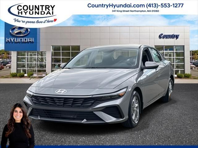 2026 Hyundai ELANTRA SE — photo 1 of 13
