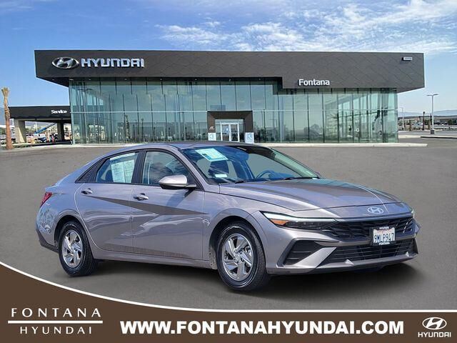 2024 Hyundai ELANTRA SE — photo 1 of 13