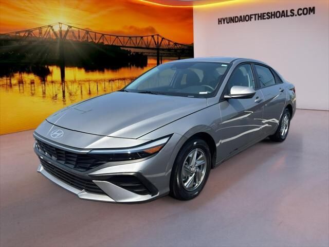 2025 Hyundai ELANTRA SE — photo 1 of 13