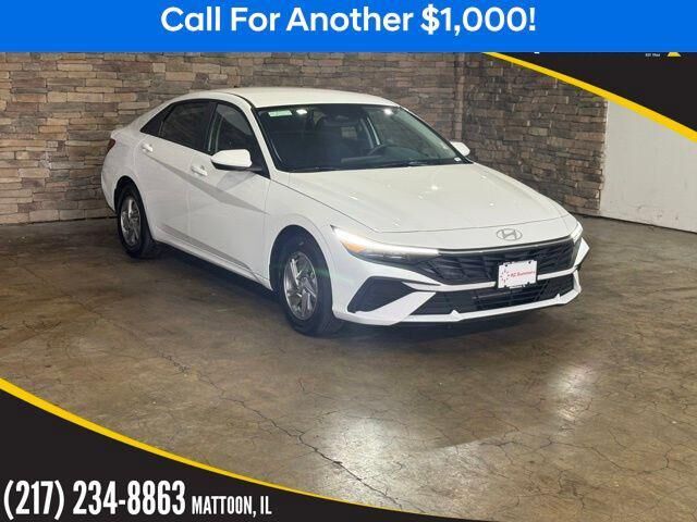 2026 Hyundai ELANTRA SE