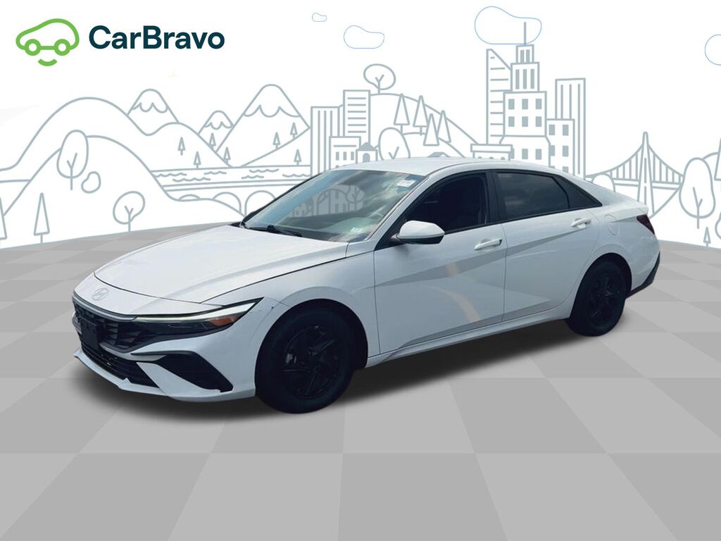 2024 Hyundai Elantra SE — photo 1 of 6