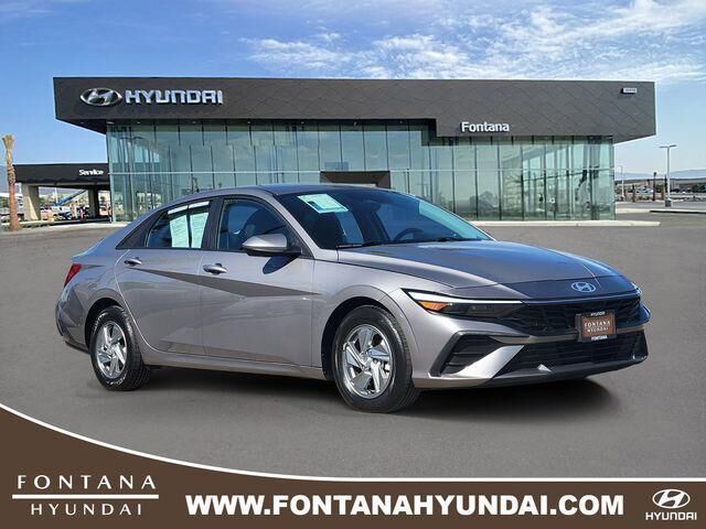 2024 Hyundai ELANTRA SE — photo 1 of 13