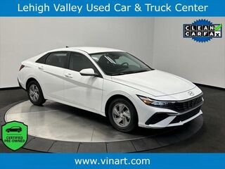 2024 Hyundai ELANTRA SE