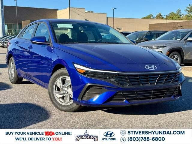 2026 Hyundai ELANTRA SE