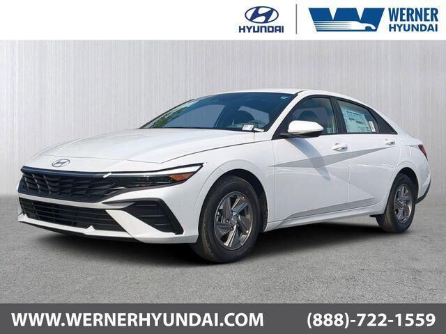 2026 Hyundai ELANTRA SE — photo 1 of 13