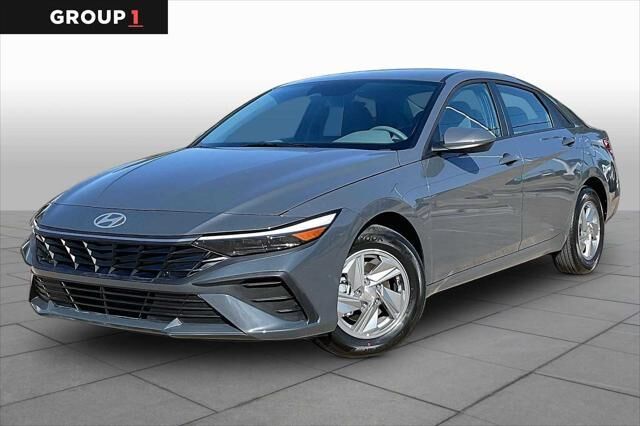 2026 Hyundai ELANTRA SE — photo 1 of 13