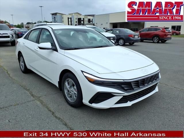 2026 Hyundai ELANTRA SE — photo 1 of 13