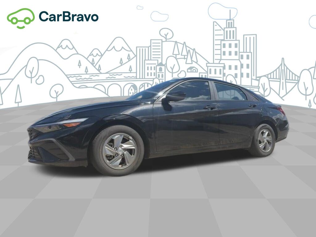 2024 Hyundai Elantra SE — photo 1 of 6