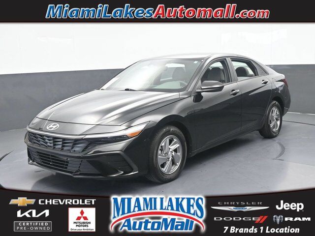 2024 Hyundai Elantra SE
