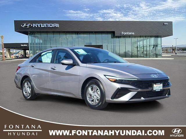 2025 Hyundai ELANTRA SE — photo 1 of 13