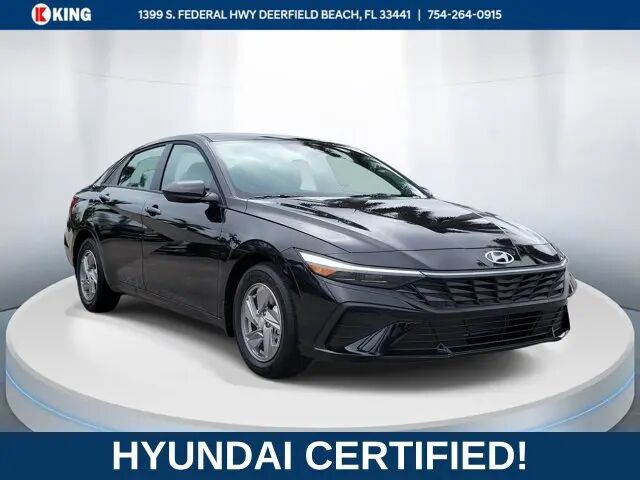 2026 Hyundai ELANTRA SE