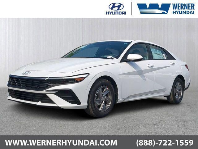 2026 Hyundai ELANTRA SE — photo 1 of 13