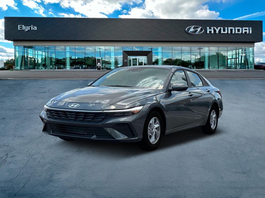 2024 Hyundai ELANTRA SE — photo 1 of 16