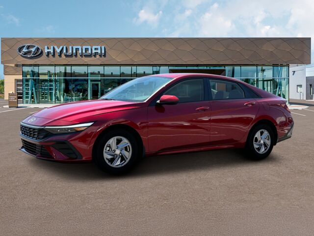 2024 Hyundai ELANTRA SE