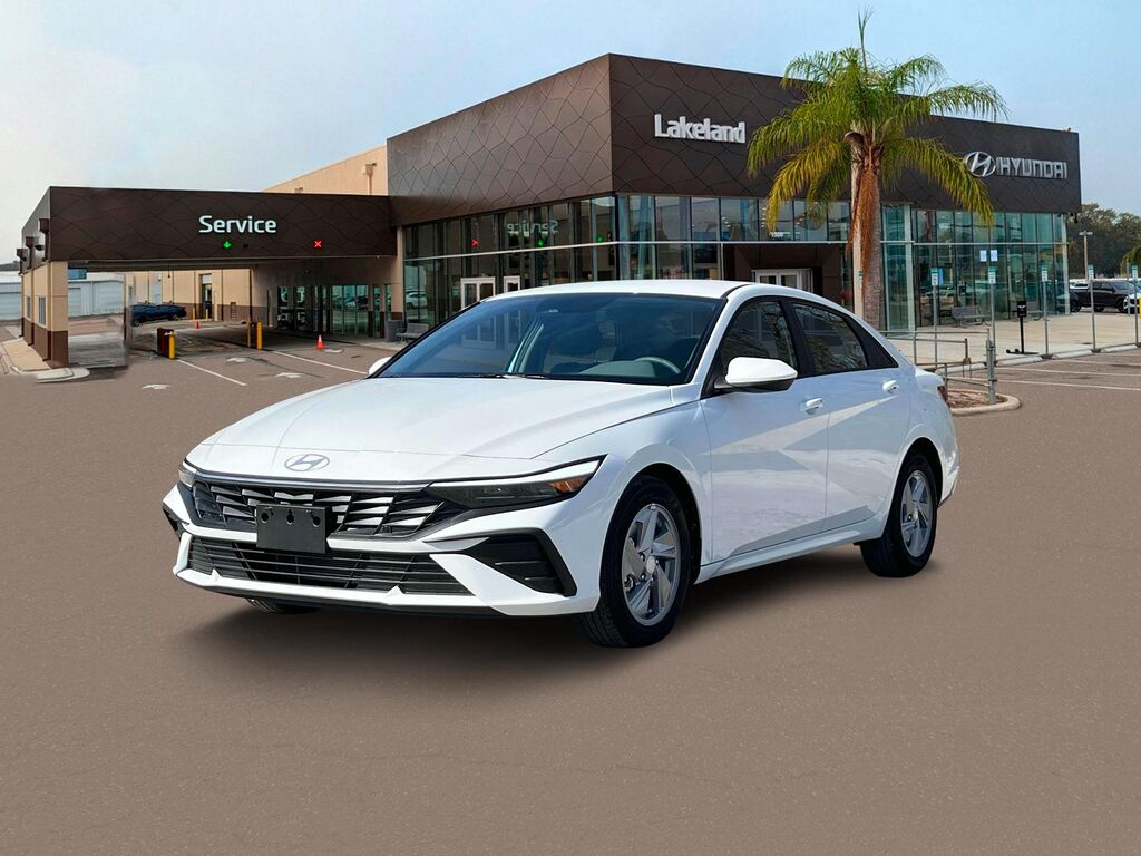 2025 Hyundai ELANTRA SE — photo 1 of 25
