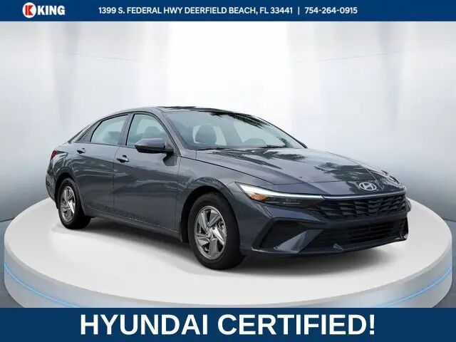 2026 Hyundai ELANTRA SE