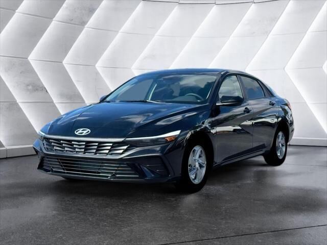 2026 Hyundai ELANTRA SE — photo 1 of 13