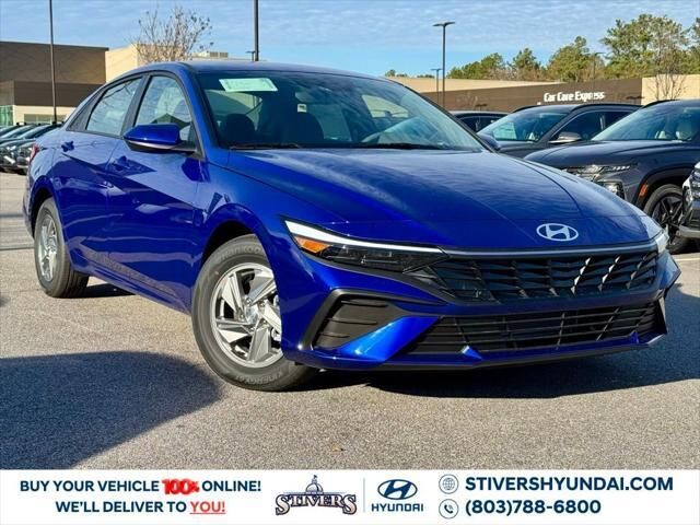 2026 Hyundai ELANTRA SE