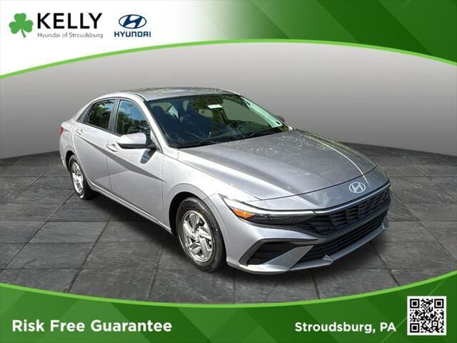 2026 Hyundai ELANTRA SE — photo 1 of 13