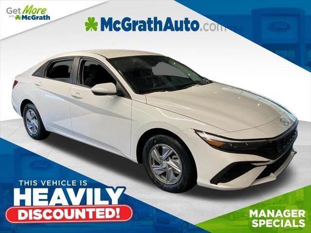 2026 Hyundai ELANTRA SE — photo 1 of 13