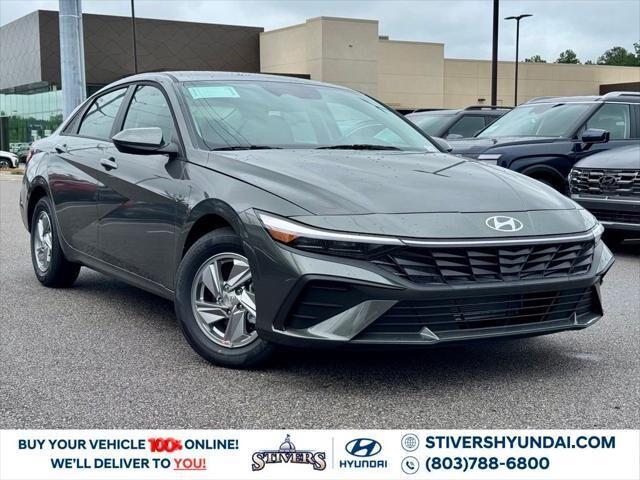 2026 Hyundai ELANTRA SE — photo 1 of 13