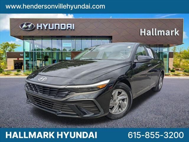 2025 Hyundai ELANTRA SE — photo 1 of 13