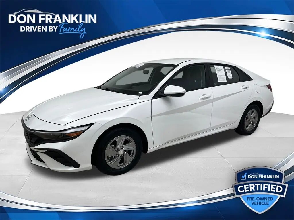 2025 Hyundai ELANTRA SE — photo 1 of 14