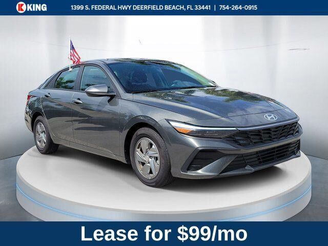 2026 Hyundai ELANTRA SE
