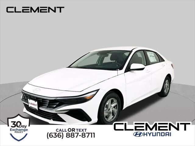 2026 Hyundai ELANTRA SE