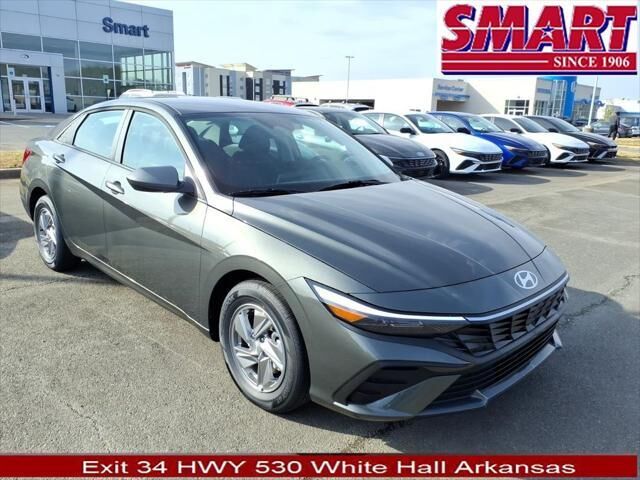 2026 Hyundai ELANTRA SE — photo 1 of 13
