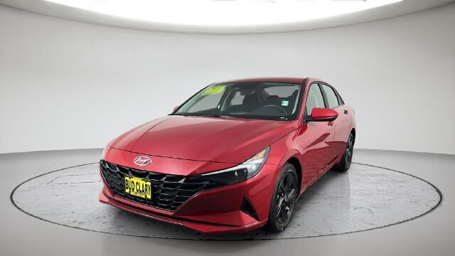 2021 Hyundai ELANTRA SEL