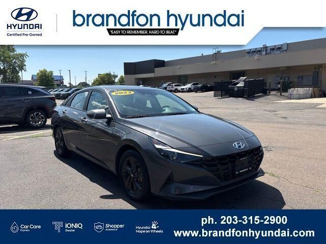 2023 Hyundai ELANTRA SEL — photo 1 of 13