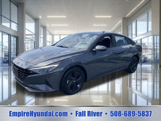 2023 Hyundai ELANTRA SEL — photo 1 of 13