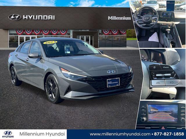 2023 Hyundai ELANTRA SEL — photo 1 of 26