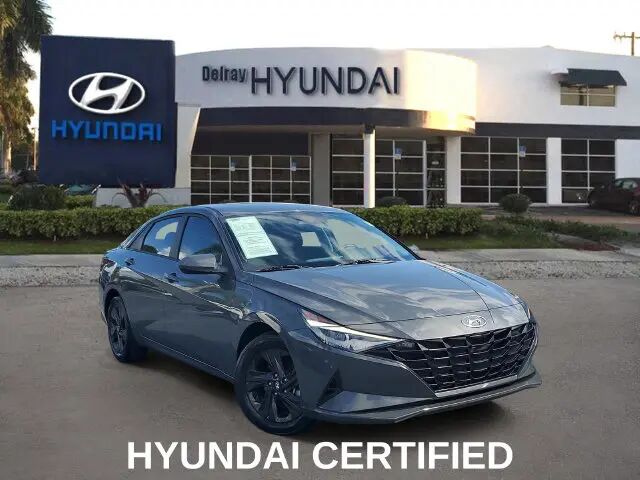 2023 Hyundai ELANTRA SEL