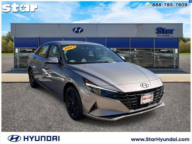 2023 Hyundai ELANTRA SEL