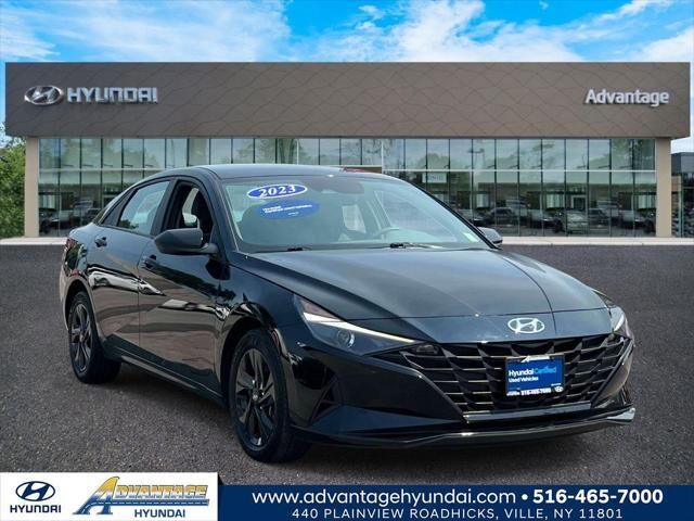 2023 Hyundai ELANTRA SEL