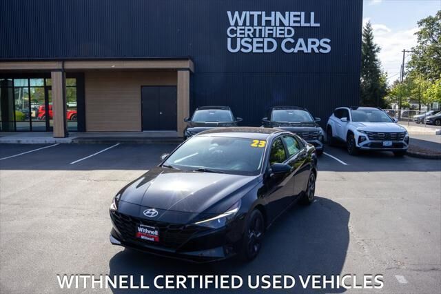 2023 Hyundai ELANTRA SEL — photo 1 of 28