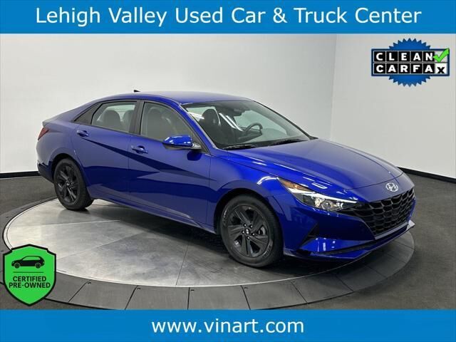 2023 Hyundai ELANTRA SEL — photo 1 of 26