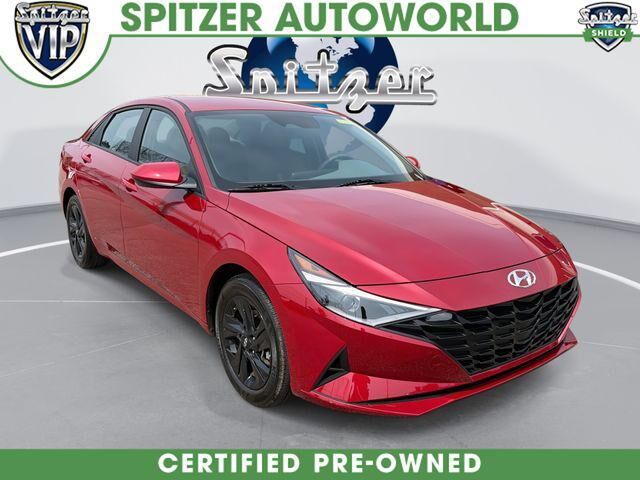 2023 Hyundai ELANTRA SEL — photo 1 of 13