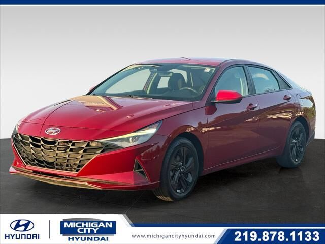 2023 Hyundai ELANTRA SEL — photo 1 of 13