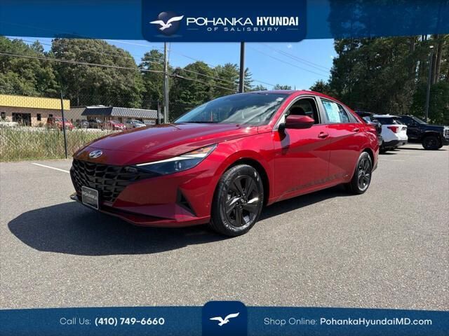 2023 Hyundai ELANTRA SEL — photo 1 of 30