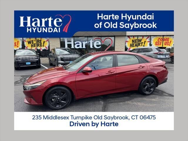 2023 Hyundai ELANTRA SEL