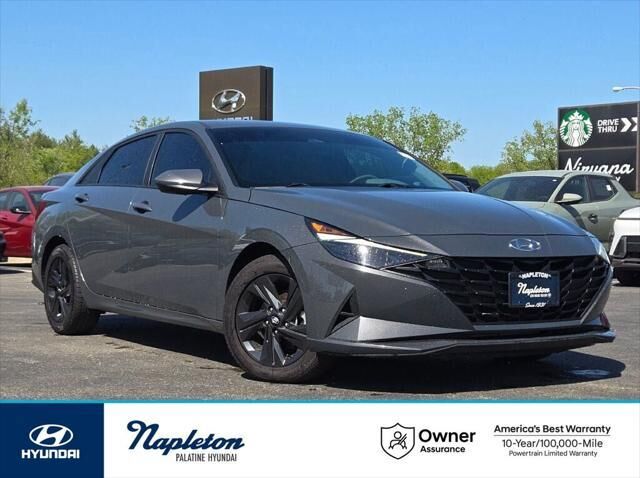 2023 Hyundai ELANTRA SEL — photo 1 of 26