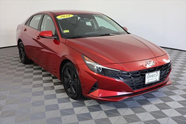 2021 Hyundai ELANTRA SEL — photo 1 of 13