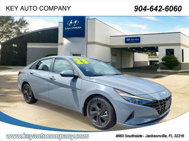 2023 Hyundai ELANTRA SEL