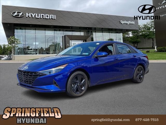 2023 Hyundai ELANTRA Hybrid Blue — photo 1 of 13