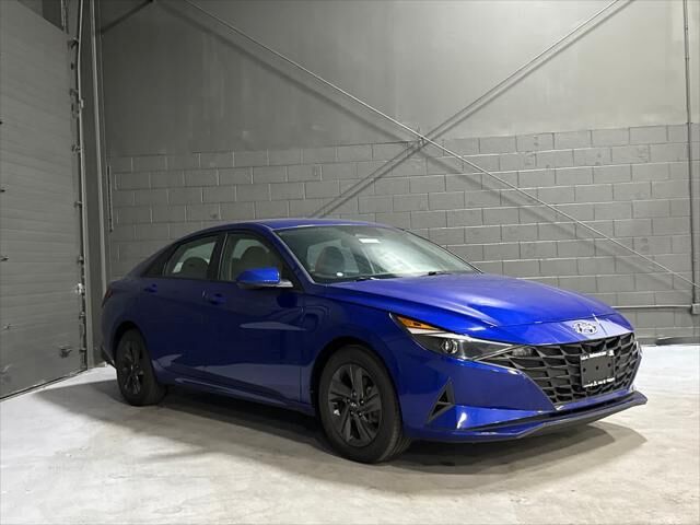2023 Hyundai ELANTRA Hybrid Blue — photo 1 of 1