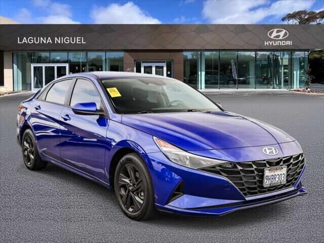 2023 Hyundai ELANTRA Hybrid Blue — photo 1 of 1
