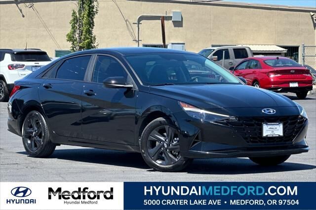 2023 Hyundai ELANTRA Hybrid Blue